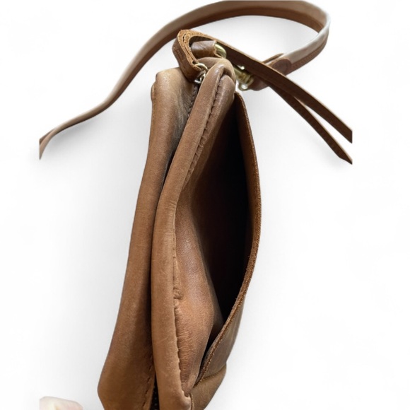 Vintage Leather Purse - Picture 5 of 5